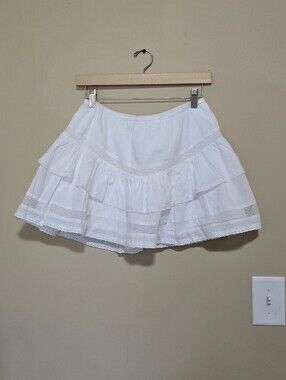 Abercrombie & Fitch White Tiered Ruffle Skort